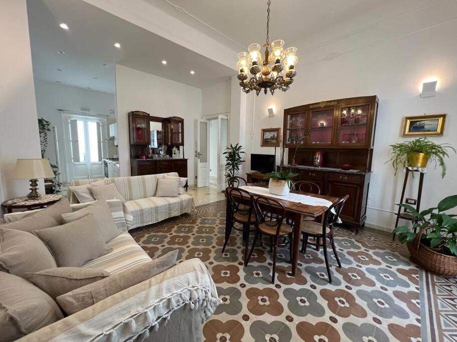 Lux Domus Apartment Bari Exteriér fotografie